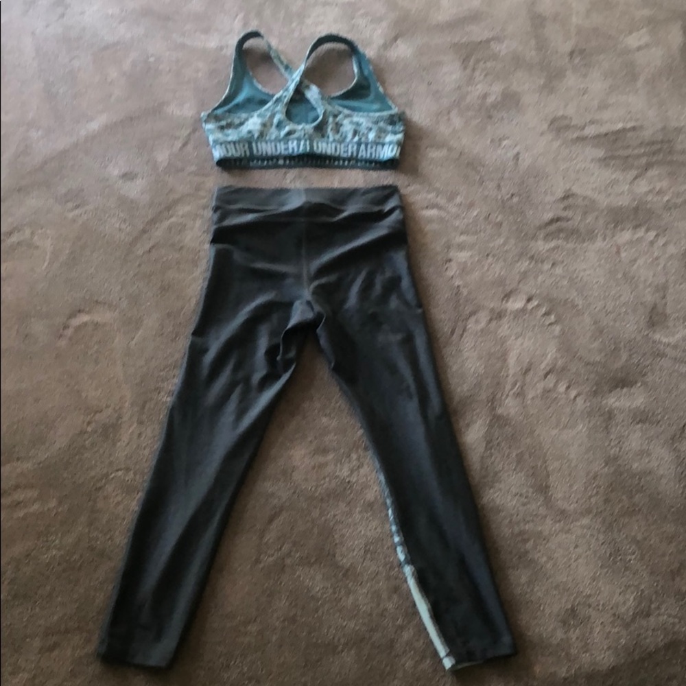 Compression Under Armour Matching Set SM - Picture 3 of 4